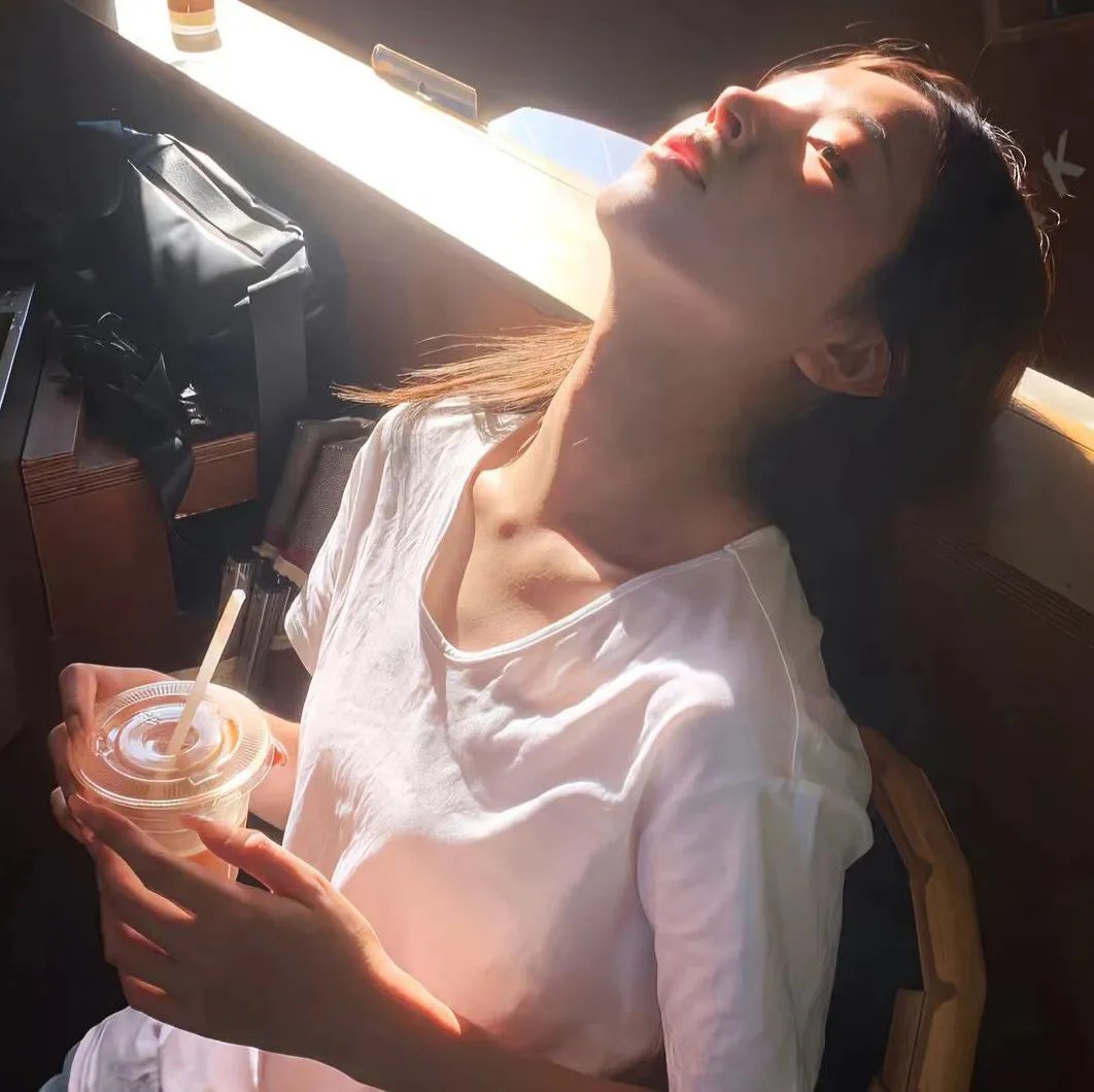 群居姐妹
